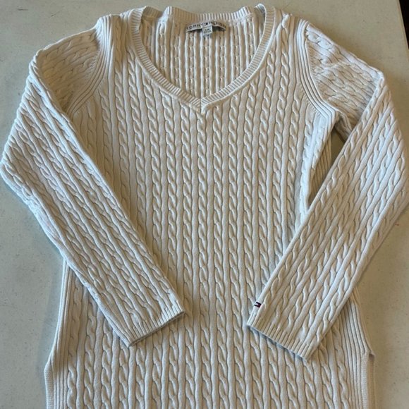 Tommy Hilfiger Women's White V-Neck Cable Knit Sweater Size Large - Picture 1 of 7